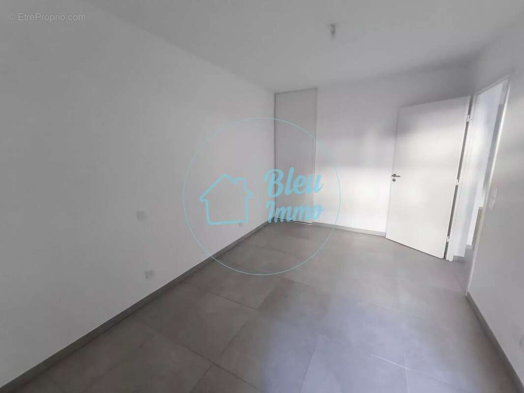 Appartement à CASTRIES