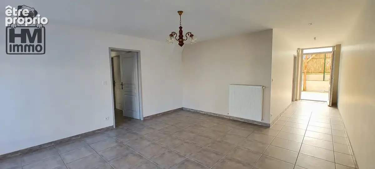 Appartement 5 pièces 108 m² à vendre à Rochechouart (87600) - photo 2