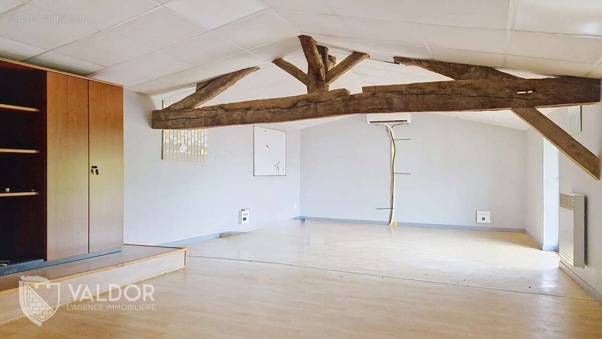 Longère rénovée à Gleizé, 54 m², vue vignes avec beau potentiel - photo 13