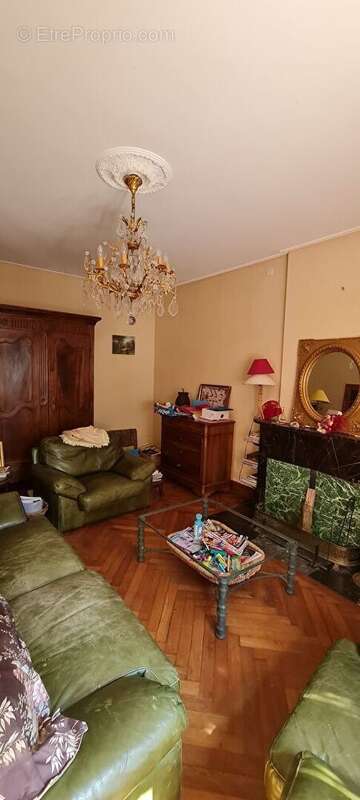 Toulousaine de 206m²avec dépendances sur un terrain de  4h 5900 - photo 4