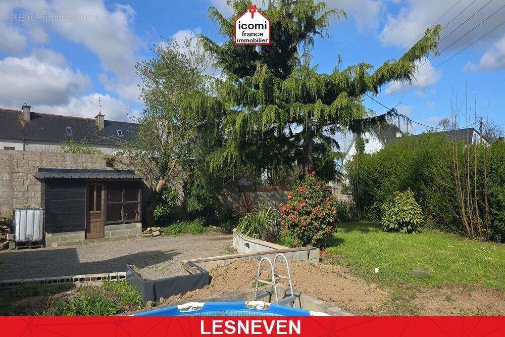 Finistere - lesneven (29260) - a vendre - maison t5 avec extension recente - 700m² de terrain - piscine - garage - dpe b - non m - photo 3
