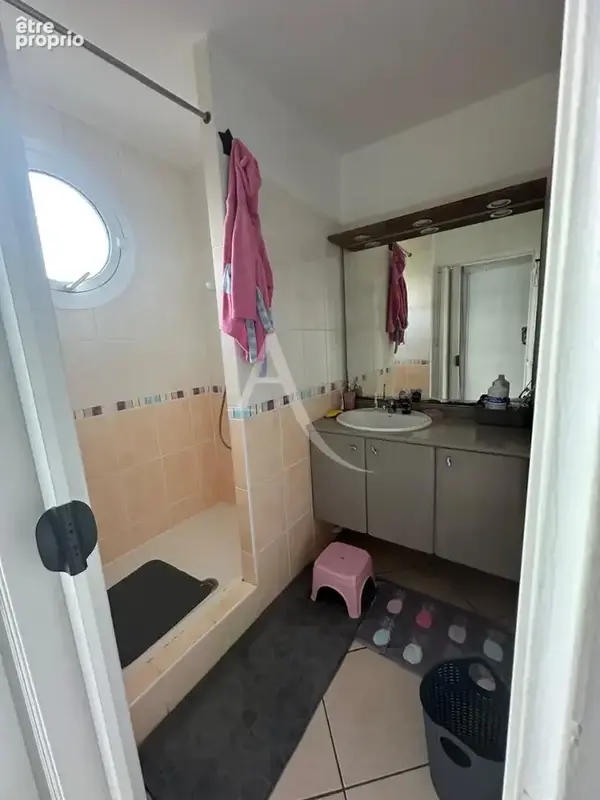 Appartement Fort De France 3 pièce(s) 67.14 m2 meublé - état locatif - ravalement fait !!!!!! - photo 8