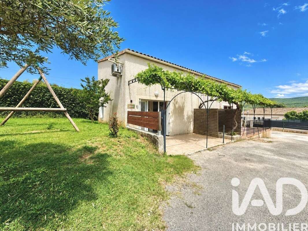 Photo 2 - Maison à VALLON-PONT-D'ARC