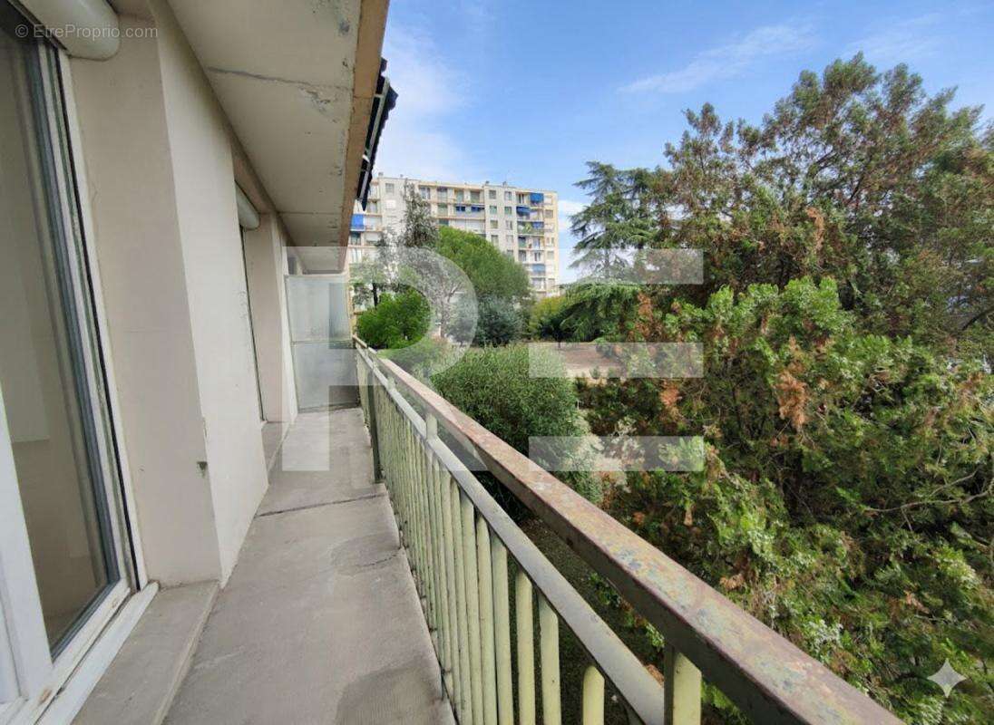 Appartement à NIMES