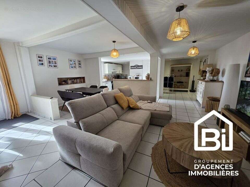 Maison à CAGNY