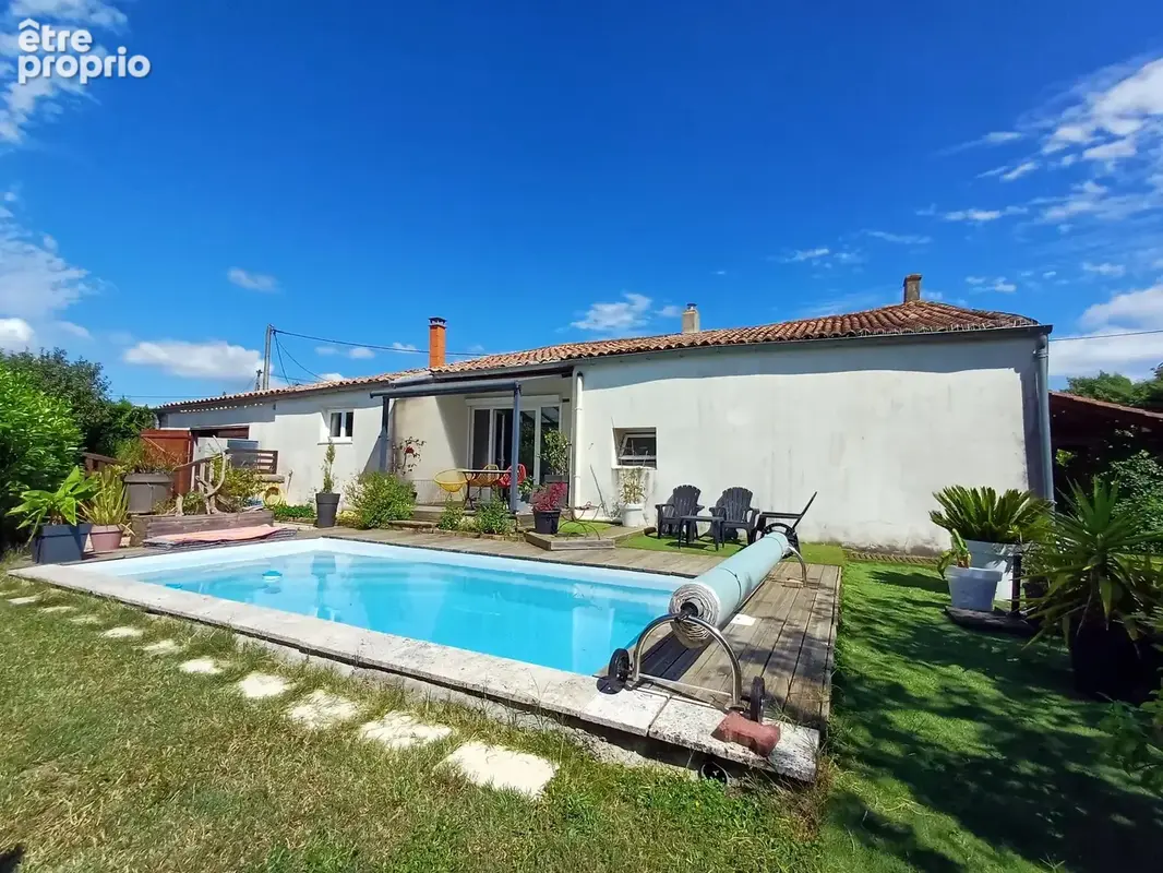 Charentaise de 5 chambres avec piscine - photo 7