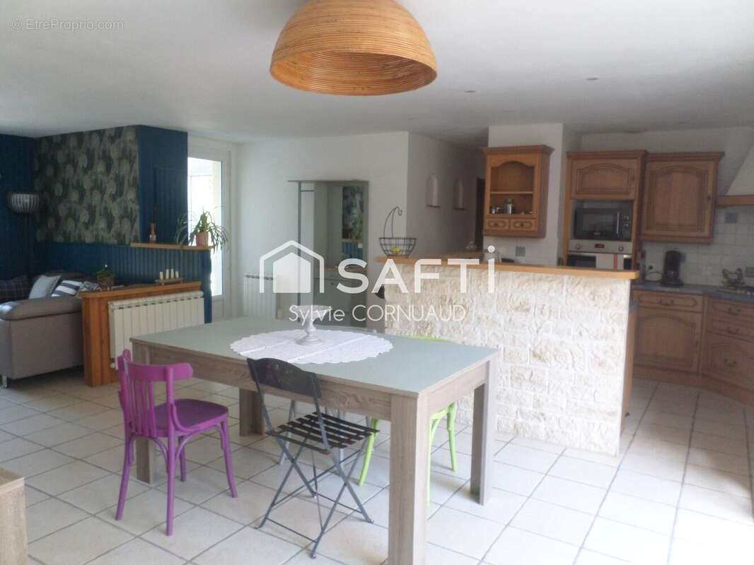 Photo 8 - Maison à LA CHAPELLE-DES-POTS