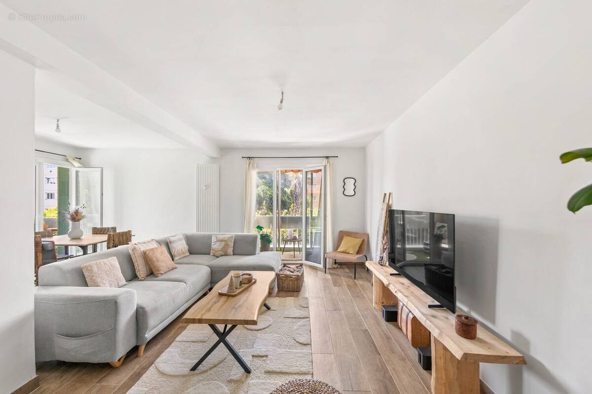 Appartement à HYERES