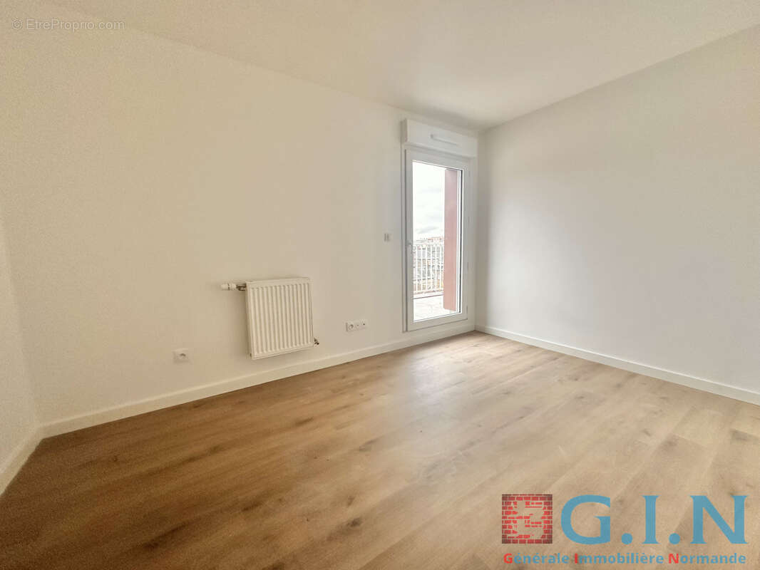 Appartement T3 avec terrasse - photo 6