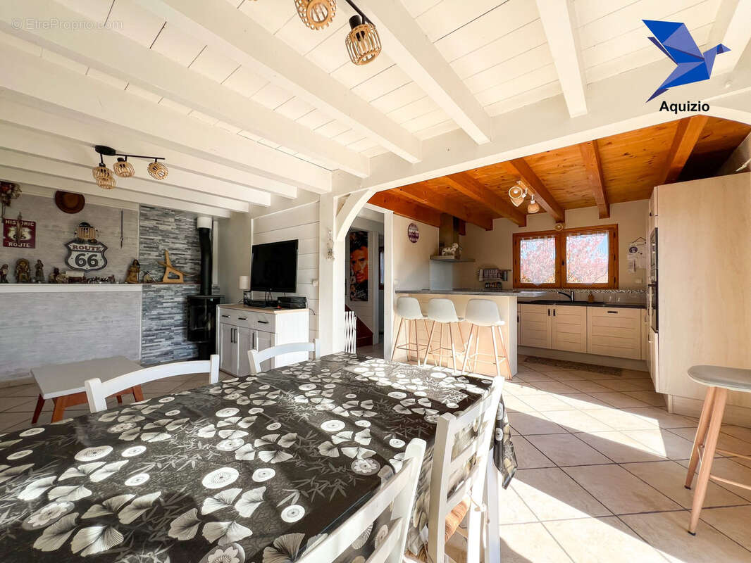 Maison à PEILLONNEX