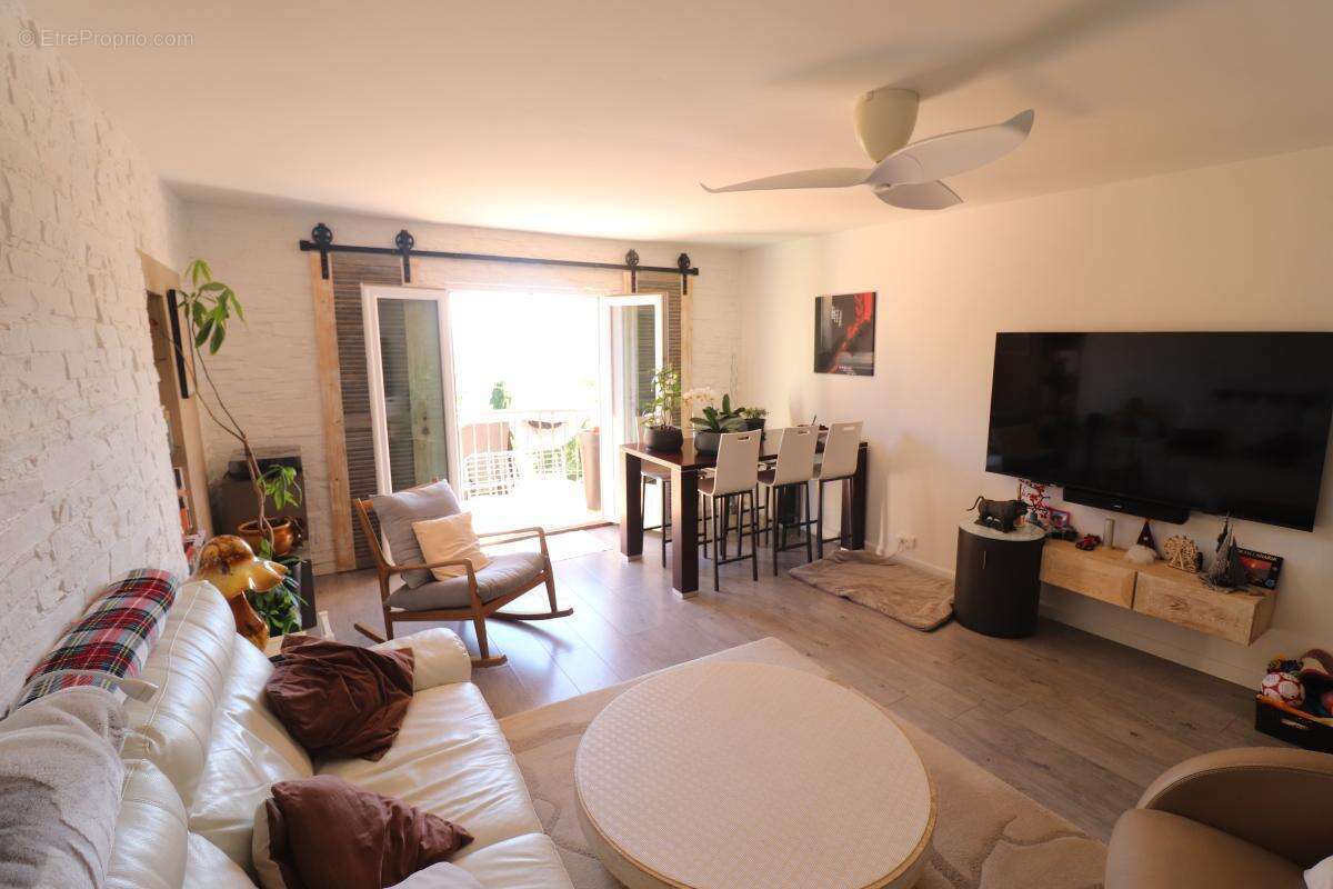 Maison de village F4 70 m² Toit Terrasse - photo 7