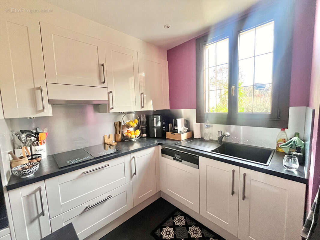 Maison à SARTROUVILLE