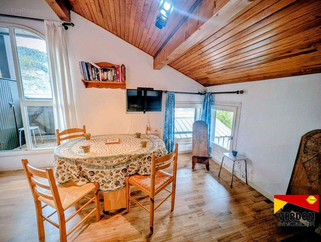 Appartement à ALLOS