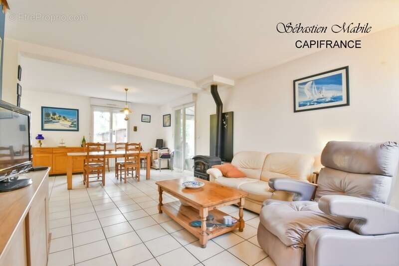 Maison à ROZ-SUR-COUESNON