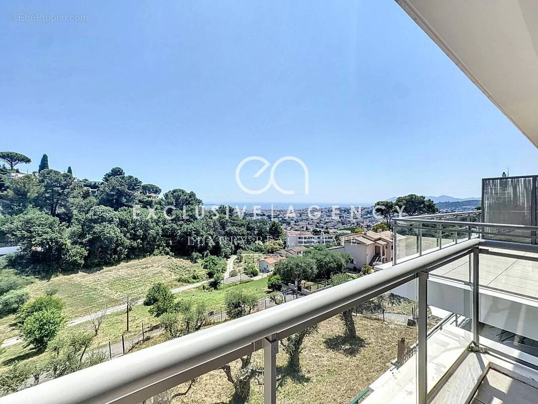 Appartement à LE CANNET