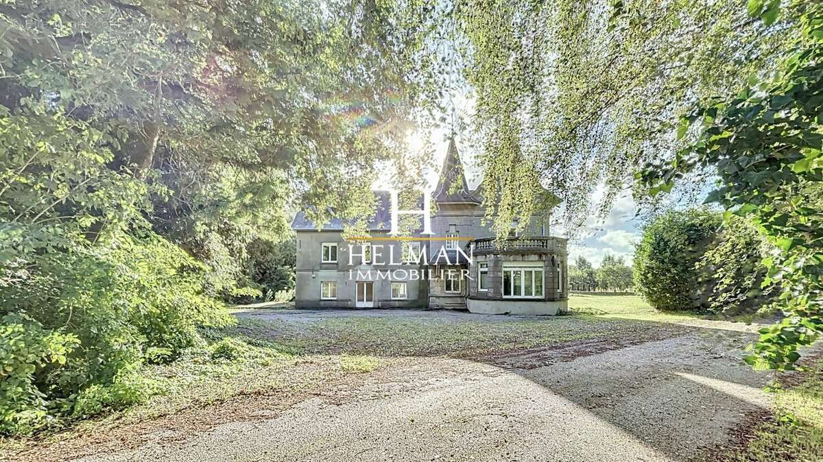 Maison à RECQUES-SUR-HEM