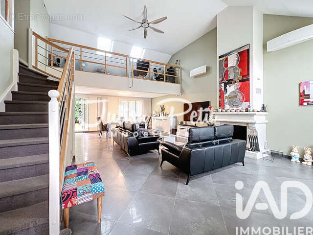 Photo 4 - Maison à THIAIS