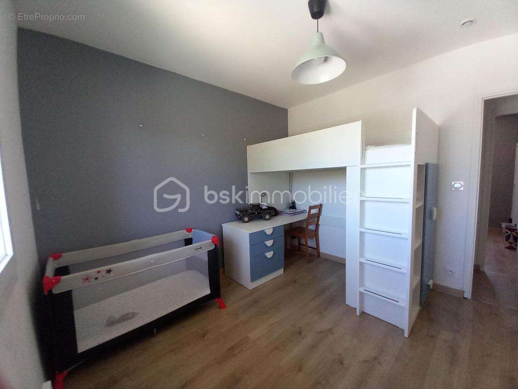 Appartement trois champs et jardin privatif - photo 7