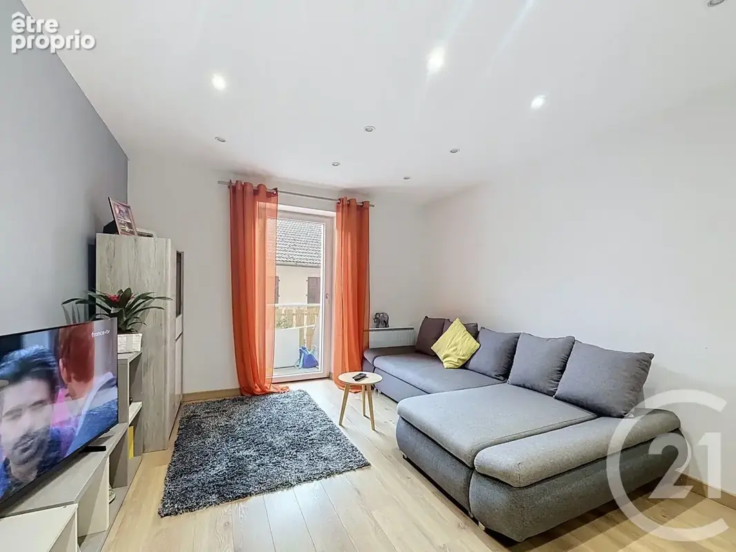Appartement 3 pièces 61 m² à vendre à Taninges (74440) - photo 1