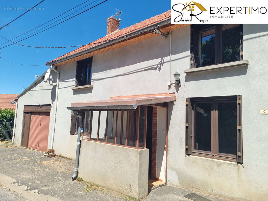 EXCLUSIVITÉ   Maison de 110 m2 sur terrain de 1700 m2 63700 LA CROUZILLE - photo 2
