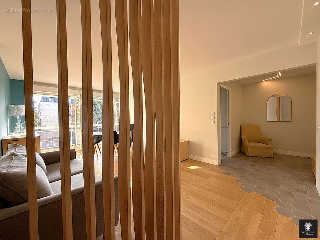 Appartement à VERSAILLES