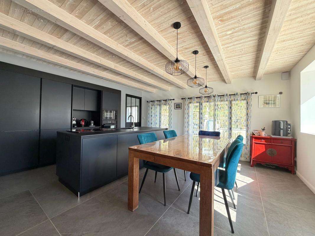Maison à LA ROCHELLE