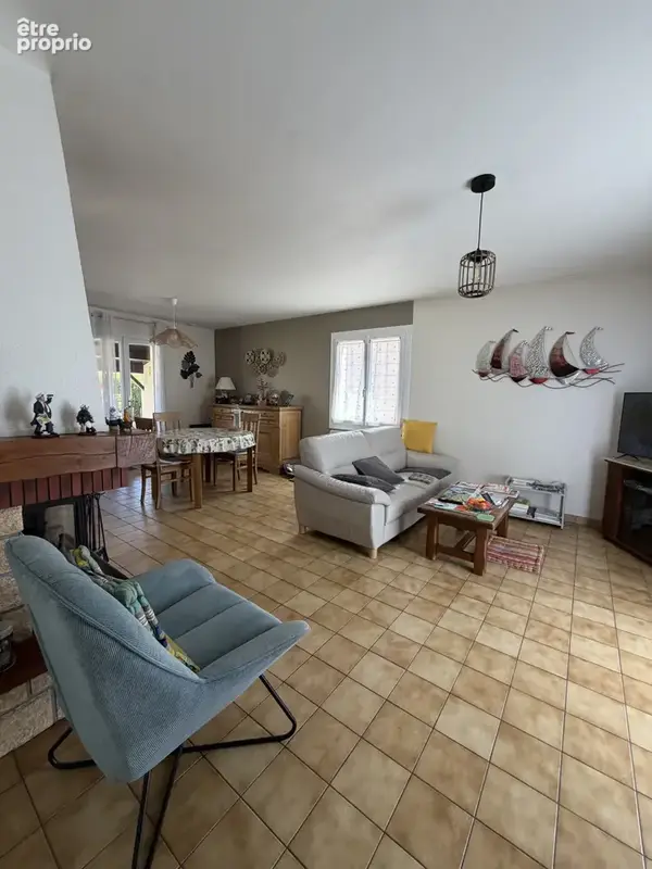AIZENAY, maison 3 chbs sur 600 m2 de terrain - photo 4