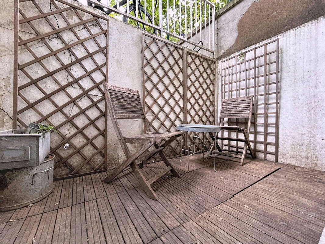Appartement à PARIS-20E