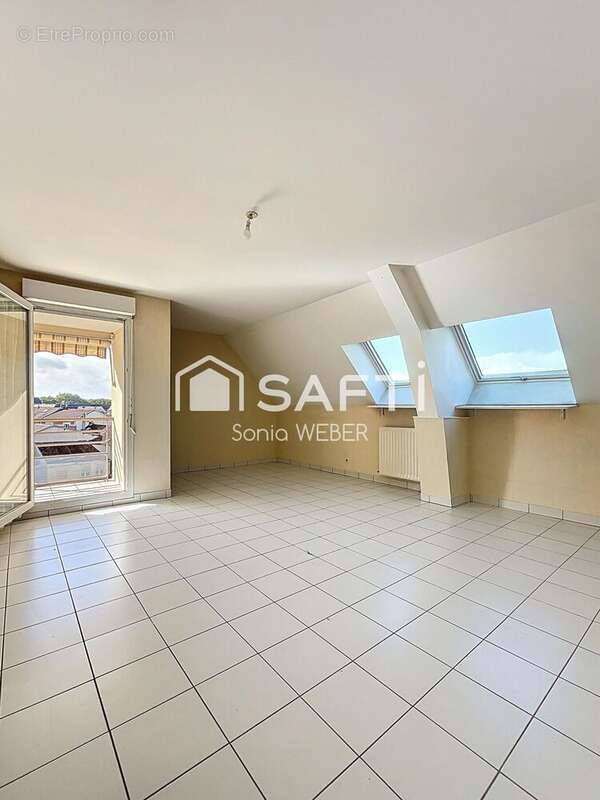 Photo 2 - Appartement à CHALONS-EN-CHAMPAGNE