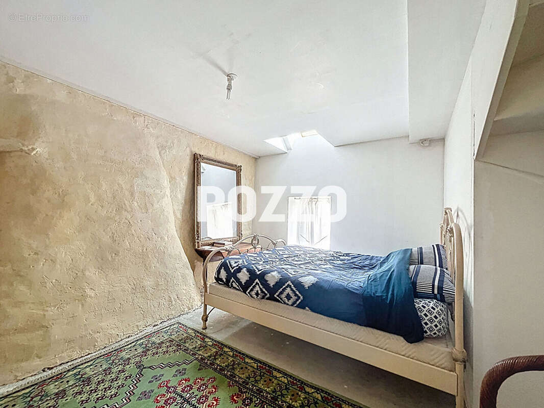 Maison à SAINT-MAURICE-EN-COTENTIN