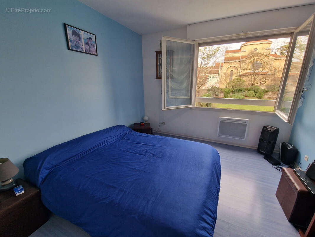 Appartement à LYON-8E