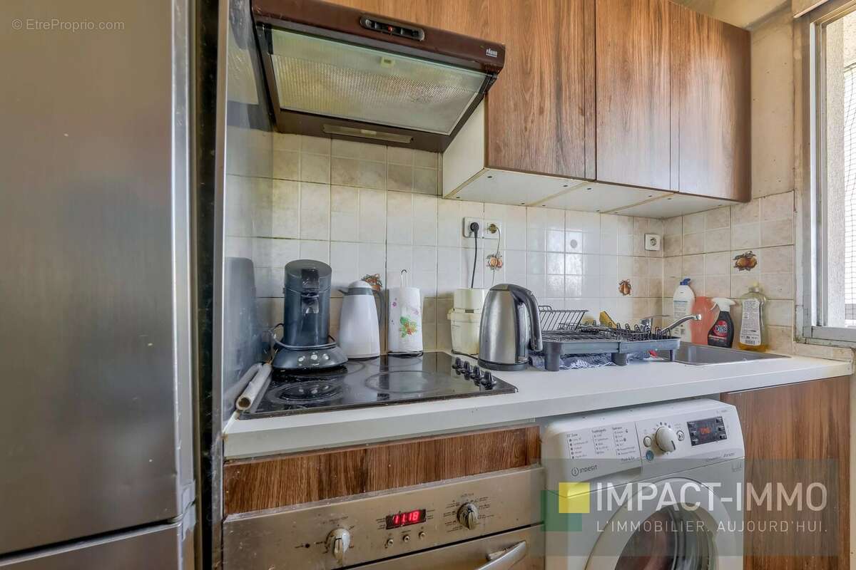 Appartement à COURBEVOIE