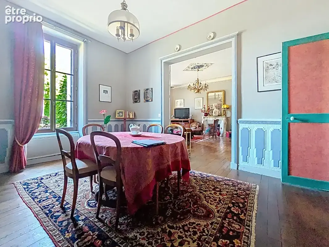 Maison en pierre 7 pièces à vendre - Saint-Aubin-d'Aubigné centre - photo 4