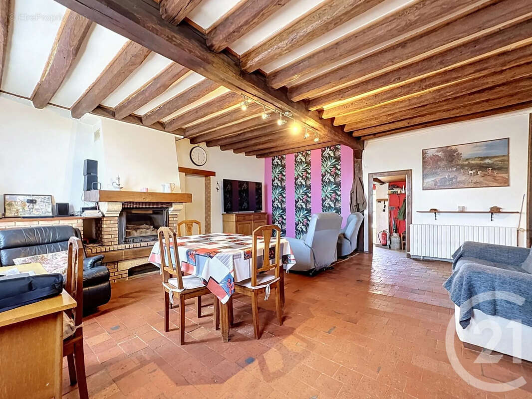 Maison 230 m² à Marcilly-En-Villette  - photo 14