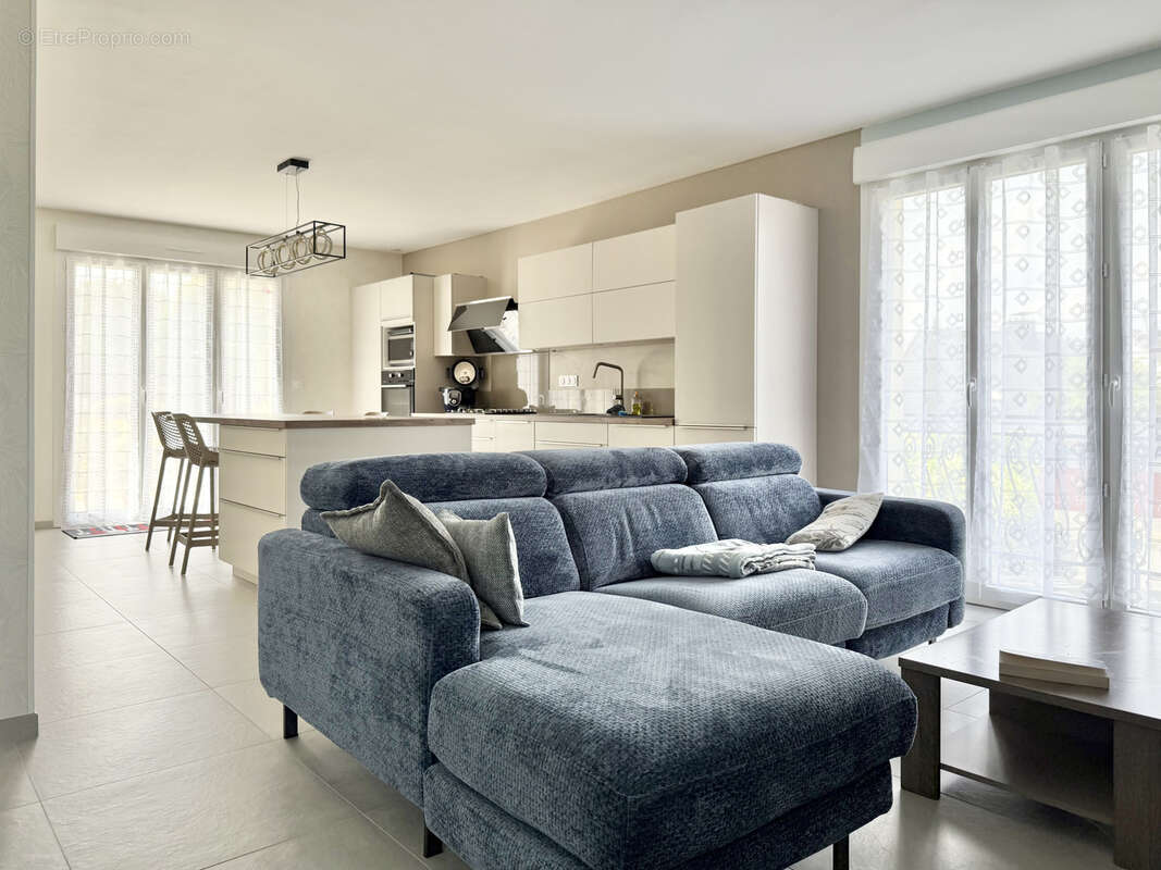 Maison à CHARTRES-DE-BRETAGNE