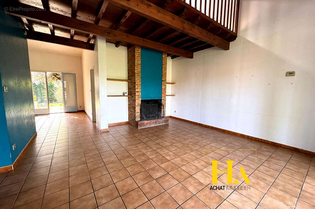 Maison Péchabou 5 pièces 138 m² Piscine et Garage - photo 4