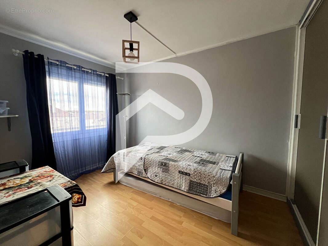 Appartement à MAUREPAS