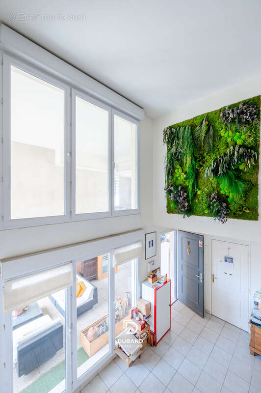 Appartement à MARSEILLE-2E