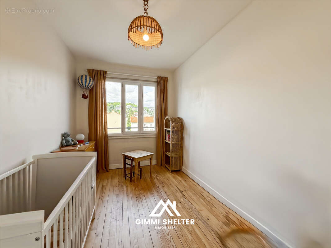 Appartement à CHAMALIERES