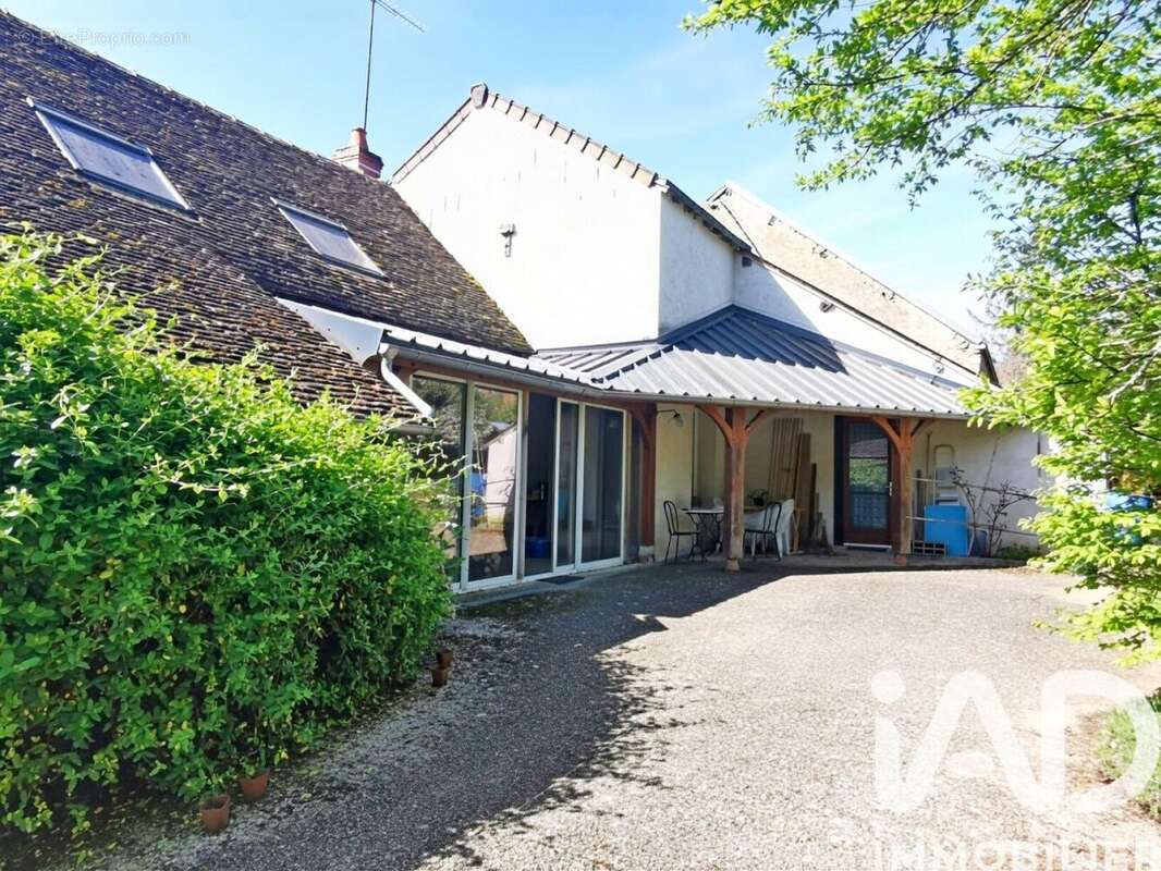 Photo 2 - Maison à MONTGIVRAY