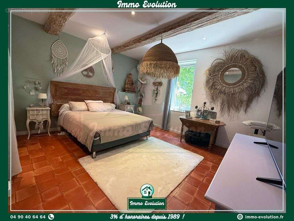 Maison 6 pièces 210 m² à vendre à Camaret-Sur-Aigues (84850) - photo 6