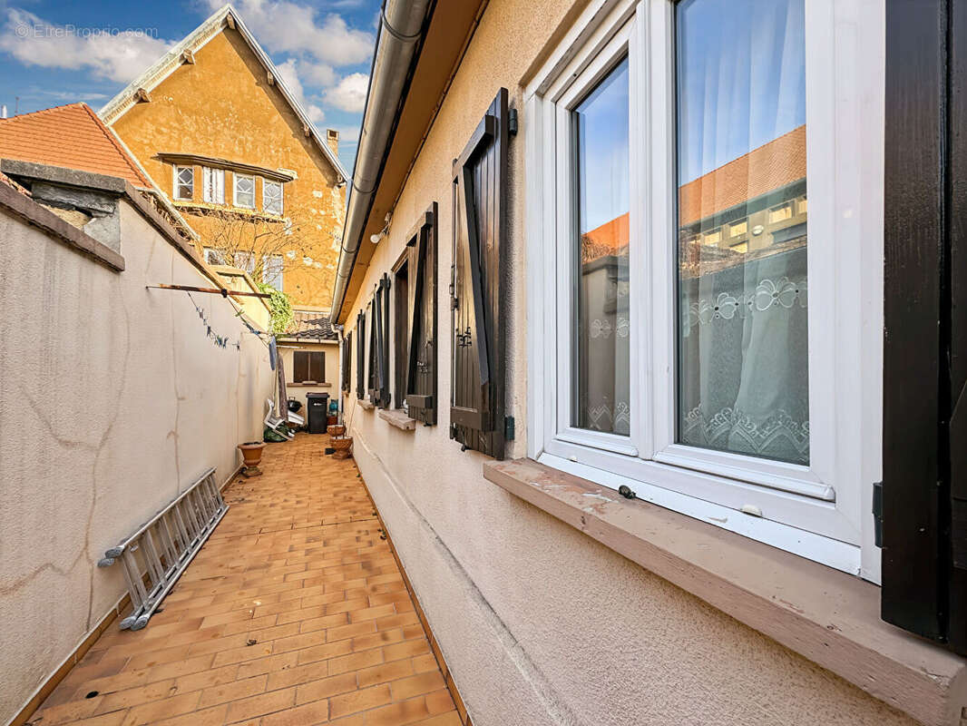 Maison à MONTREUIL