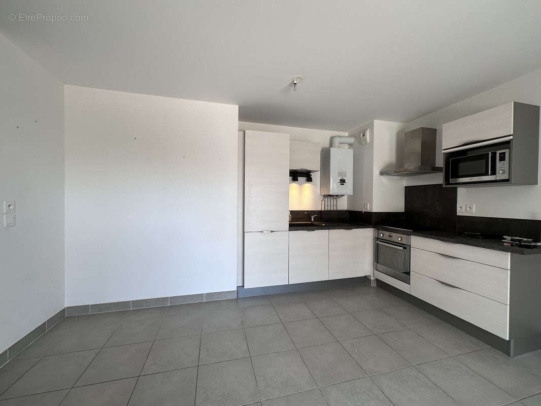 Appartement à HYERES