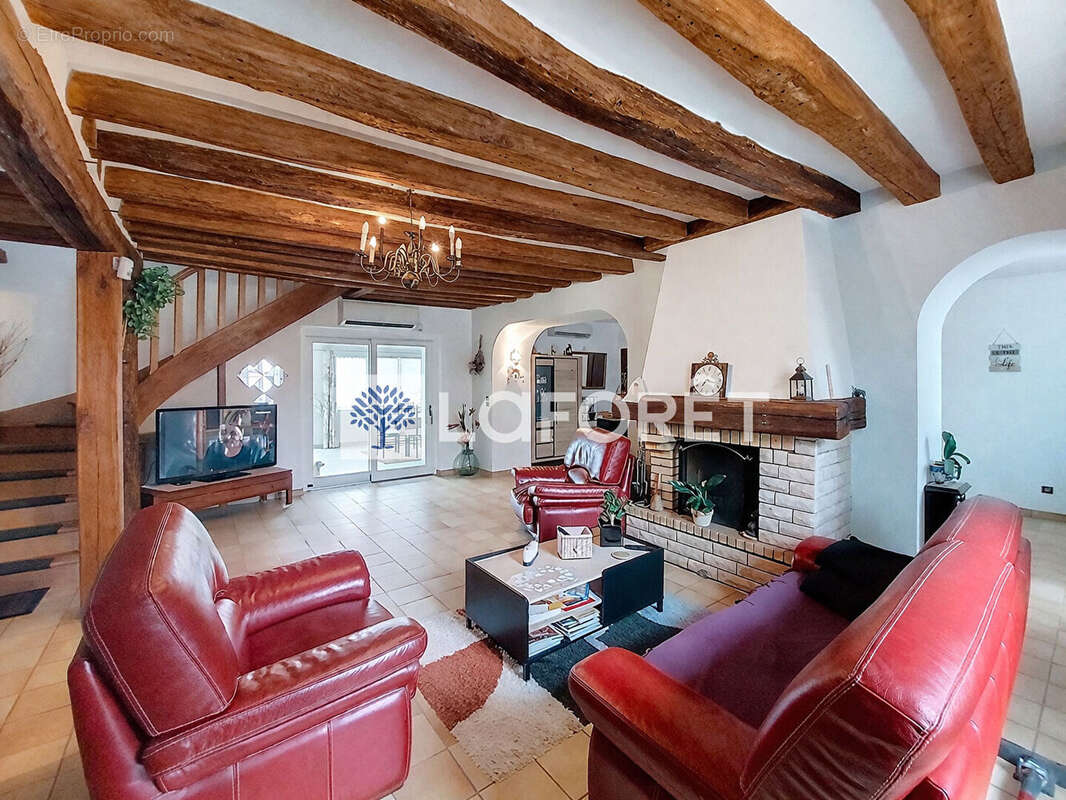 Maison à ROZAY-EN-BRIE