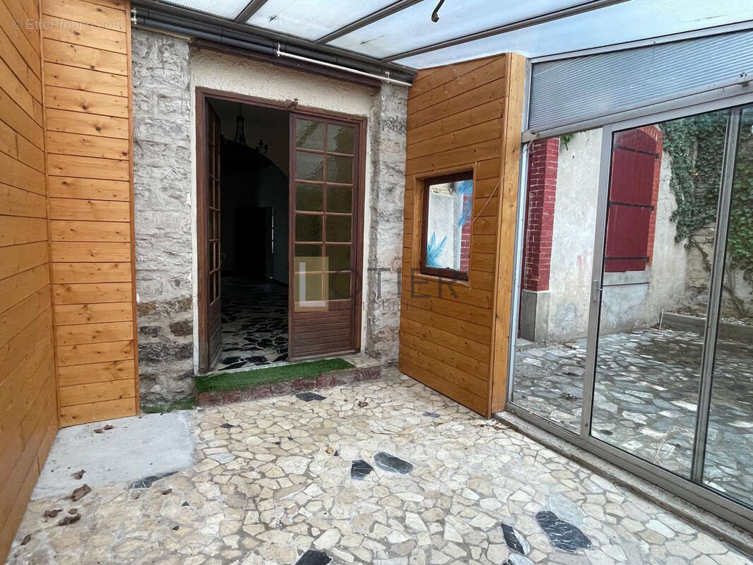 Appartement à CAPENDU
