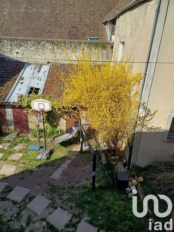 Photo 8 - Appartement à MONTEREAU-FAULT-YONNE