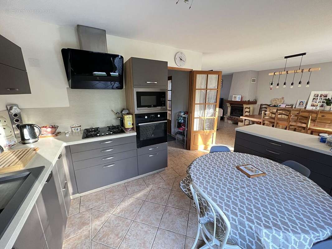 Maison à NANTEUIL-LES-MEAUX