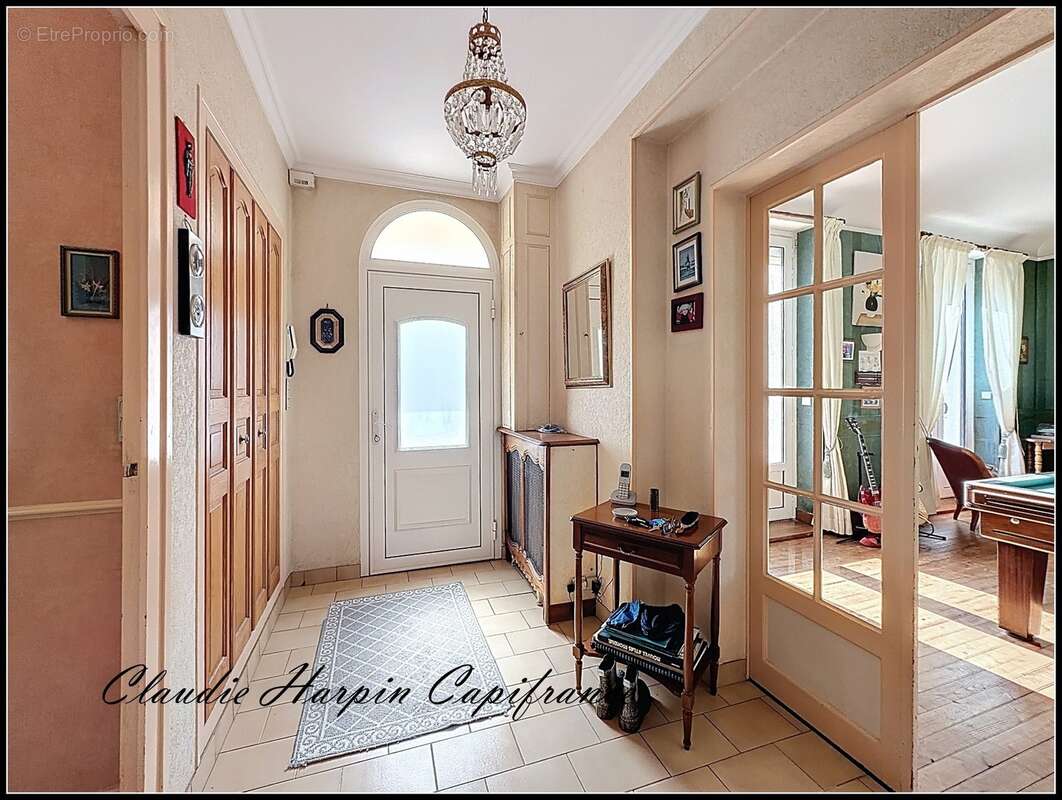 Maison à vendre 7 pièces NIORT (79) 4 chambres parcelle 1992 m² - piscine chauffée - photo 3