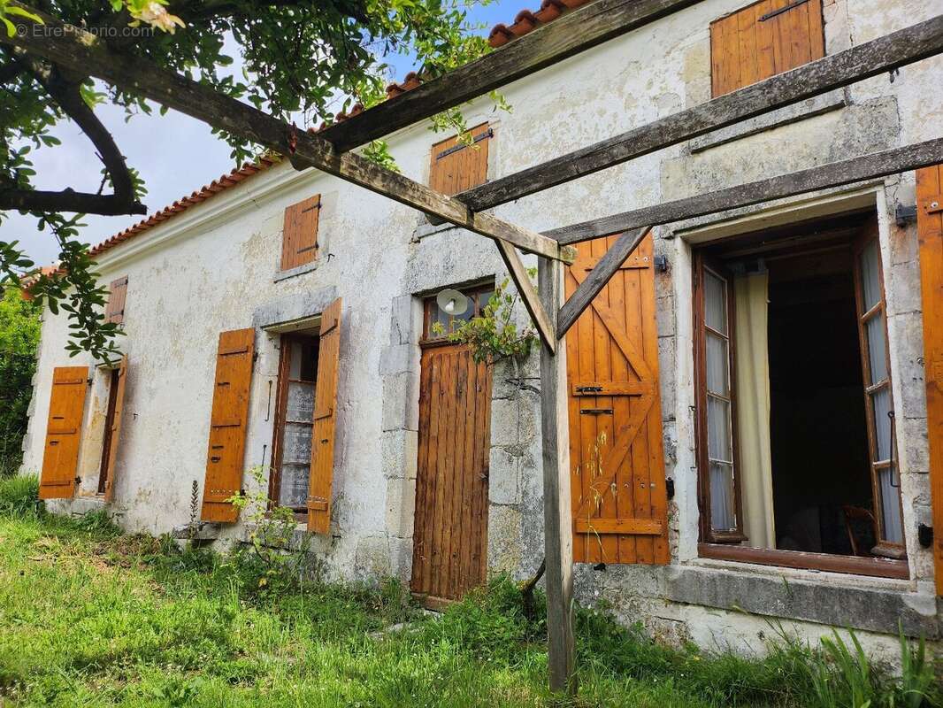 Maison à COURBILLAC