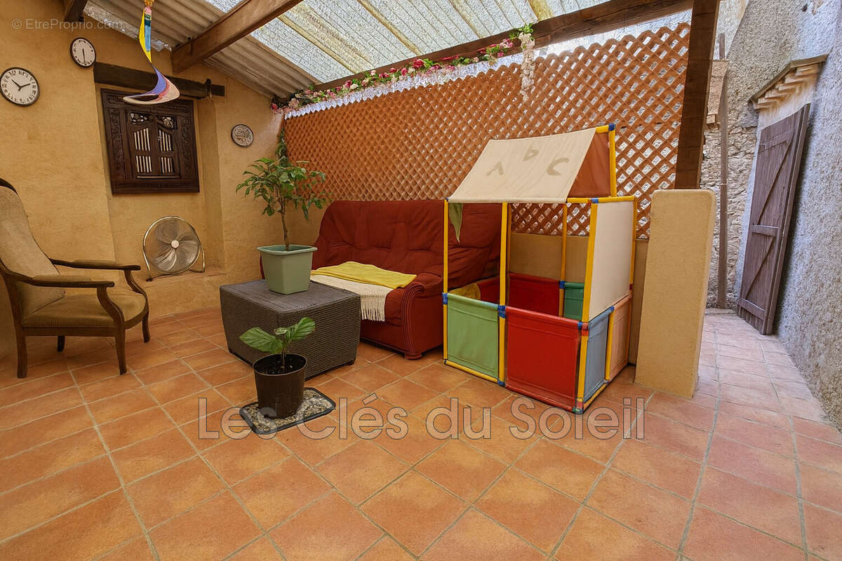 Maison à BRIGNOLES